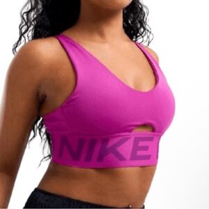 NWT Nike Pro Indy Plunge Sports Bra